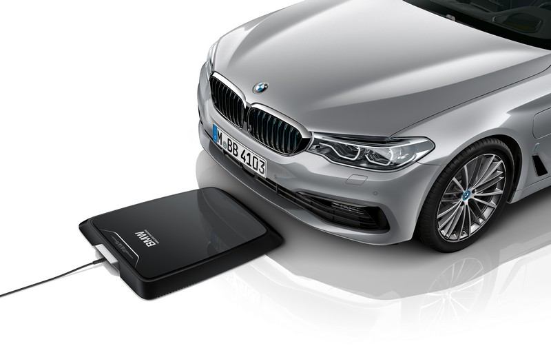 Chargeur par induction BMW