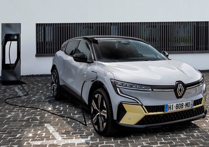 Renault Megane E-TECH se recharge