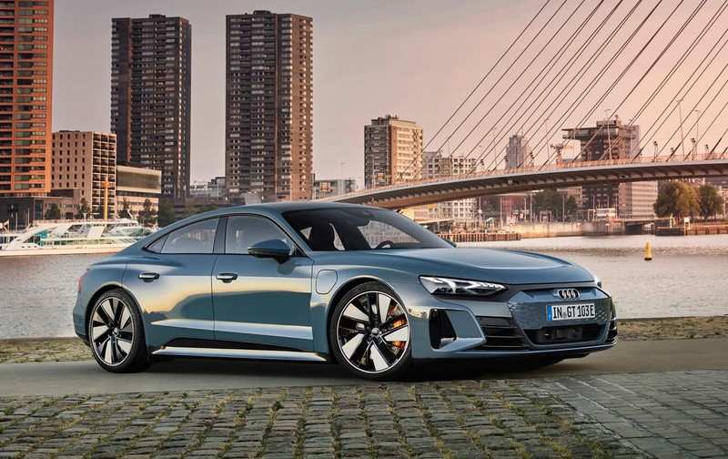 Audi-e-tron_GT_quattro-2020