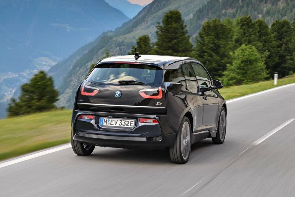 BMW i3